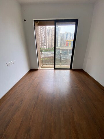 Room in 2 BHK Apartment at Risland The Icon, Dhokali – for Sale