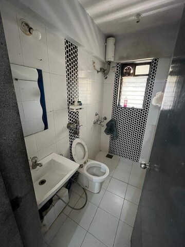 Master Bedroom in 1 BHK Apartment at Mahavir Kanti Dreams, Nalasopara East – for Sale