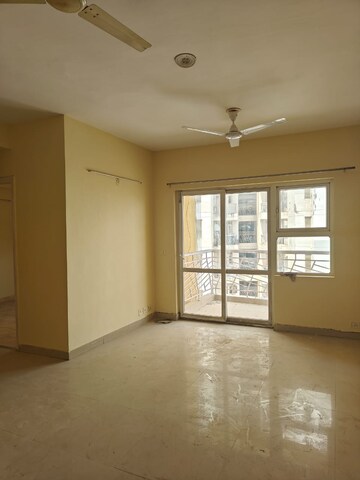 Room in 2 BHK Apartment at BPTP Princess Park, Sector 86 – for Sale