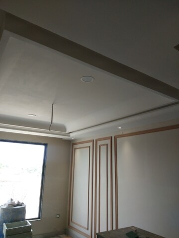 Room in 3 BHK Builder Floor at BPTP Eden Estate, Sector 81 – for Sale