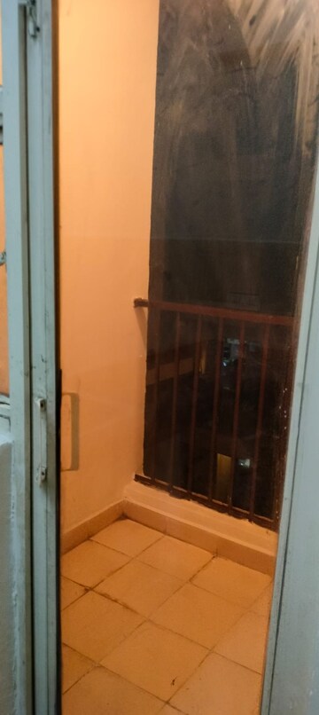 Furnished Amenities in 4 BHK Villa at Prime Enclave, Roza Jalalpur – for Sale