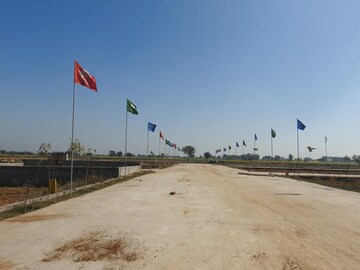  Plot – Exterior View View at Yamuna Expressway - for Sale