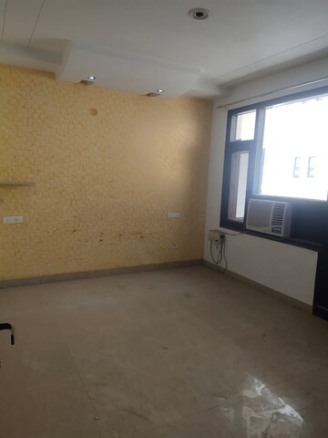 Room in 3 BHK Apartment at Dhakoli Village – for Sale