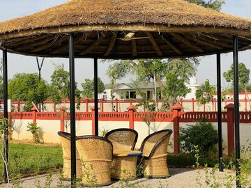 Studio Villa – Exterior View View at Kalwar Road - for Sale