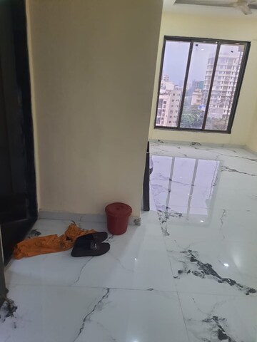 Furnished Amenities in 1.5 BHK Apartment at Vakola – for Sale