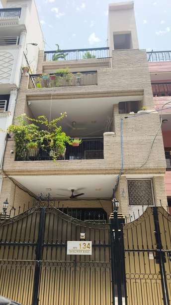 2.5 BHK Independent House For Rent in Shalimar Bagh Delhi 7171415