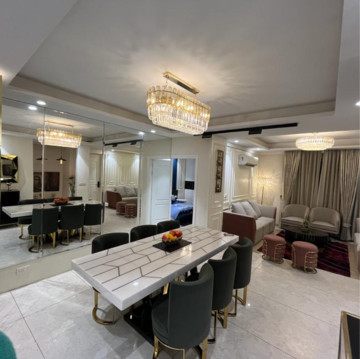 Team Area in 3 BHK Builder Floor at Roseate Homes, Ghazipur – for Sale