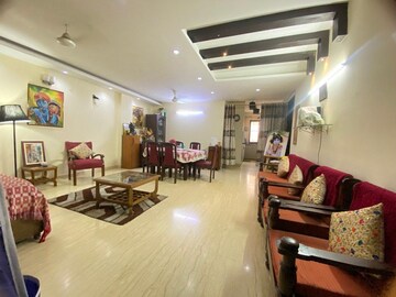 4 BHK Builder Floor For Sale in Saket