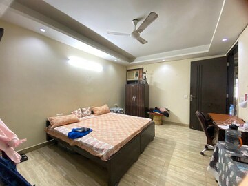 Bedroom in 4 BHK Builder Floor at Saket – for Sale