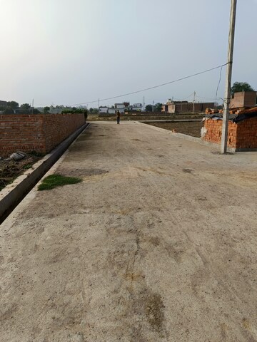 Plot Area in  Plot at Utrahtia – for Sale