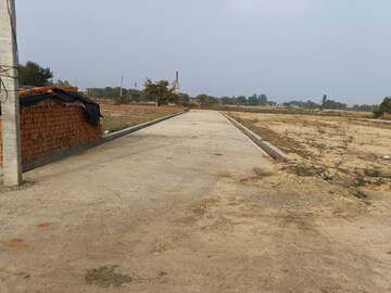 Plot Area in  Plot at Utrahtia – for Sale