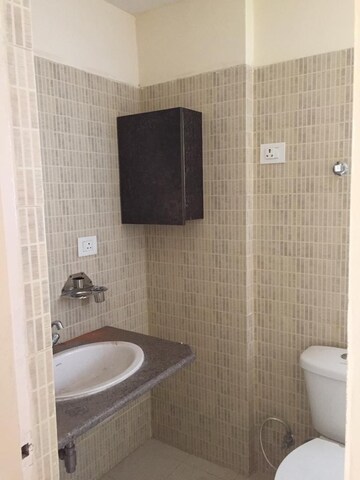Bathroom in 3 BHK Apartment at Klj Platinum Plus, Sector 77 – for Sale