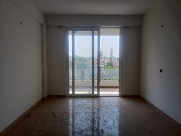 Room in 3 BHK Apartment at Landmark The Residency, Sector 103 – for Sale
