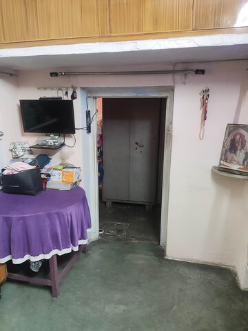 Room in 4 BHK Independent House at Bagru Khurd – for Sale