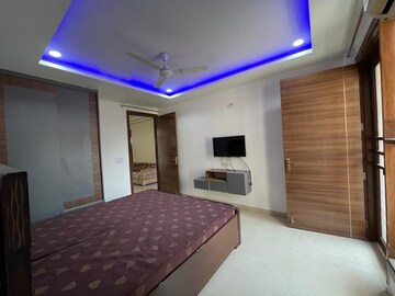 2 BHK Builder Floor For Sale in Mahavir Enclave