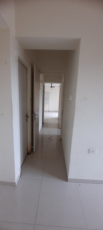1 BHK Apartment For Sale in Puranik Rumah Bali, Ghodbunder Road