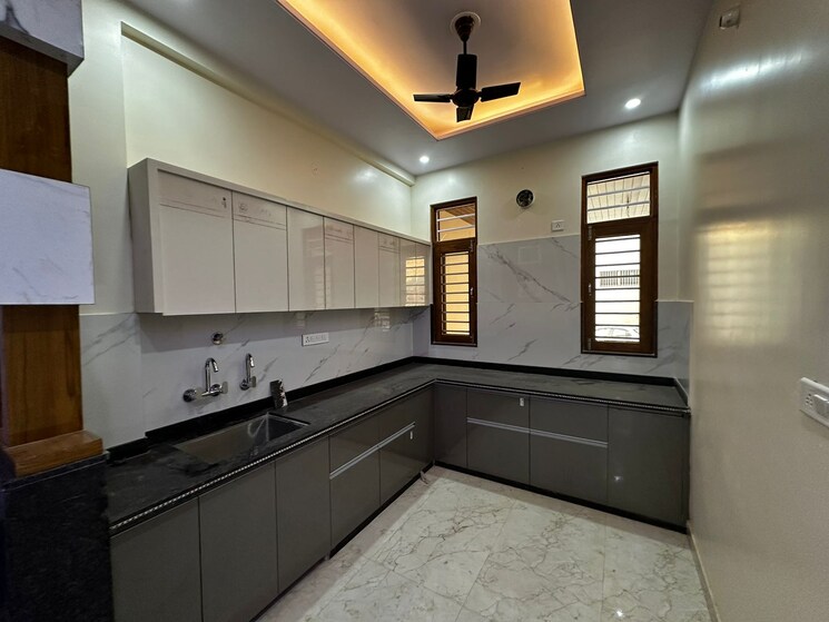 Kitchen, vaishali nagar 3 Bedroom 100 Sq.Yd. Villa In Vaishali Nagar Jaipur 7172634