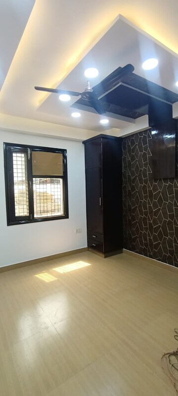 2 BHK Builder Floor For Sale in Mahavir Enclave