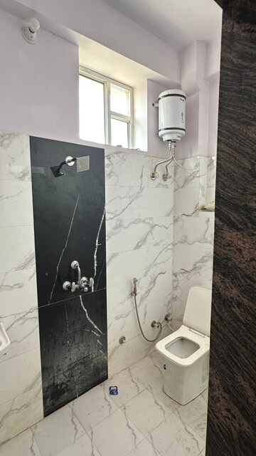 Bathroom in 2 BHK Apartment at Manglam Aadhar, Vaishali Nagar – for Sale
