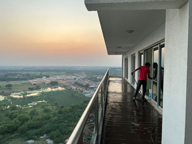 Balcony, m3m-merlin 3 Bedroom 2035 Sq.Ft. Apartment In Sector 67 Gurgaon 7173325