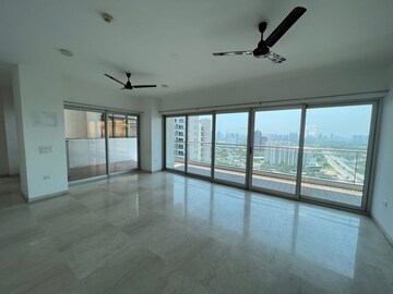Room in 3 BHK Apartment at M3M Golf Estate, Sector 65 – for Sale