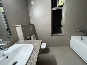 Bathroom in 3 BHK Apartment at Whiteland The Aspen, Sector 76 – for Sale