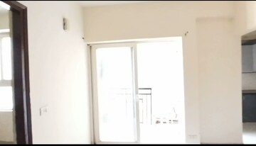 Room in 2.5 BHK Apartment at Galaxy North Avenue ll, Gaur City 2  – for Sale