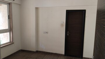 Room in 2 BHK Apartment at Pride Presidency Luxuria, Ghodbunder Road – for Sale
