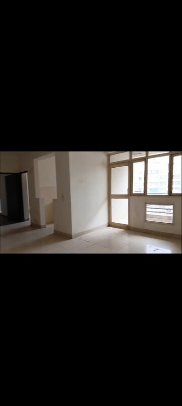 Room in 2 BHK Apartment at GH-7 Crossings Republik, Vijay Nagar – for Sale
