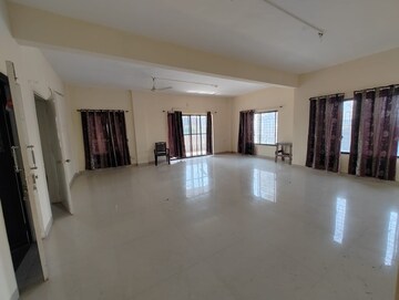 Living Room in 3.5 BHK Villa at Nibm – for Rent