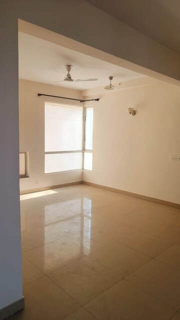 Room in 3 BHK Apartment at M3M Heights, Sector 65 – for Sale