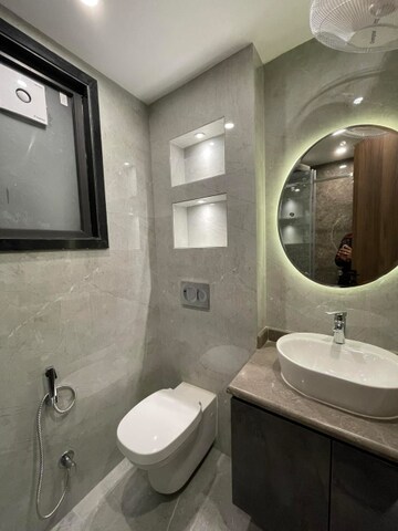 Bathroom in 3 BHK Builder Floor at Sector 27 – for Sale