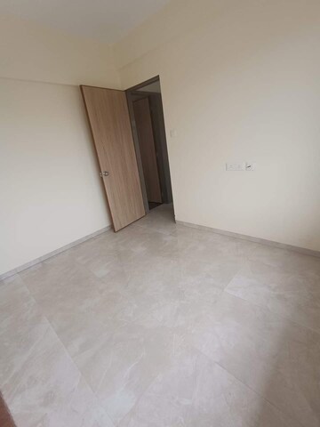 Room in 1 BHK Apartment at Poonam Pallazo, Nalasopara West – for Sale