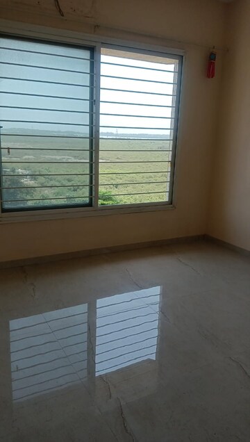 Room in 2 BHK Apartment at Acme Avenue, Kandivali West – for Sale