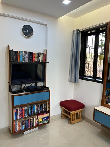 Furnished Amenities in 2 BHK Apartment at Nutan Madhuban Apartment, Worli – for Sale