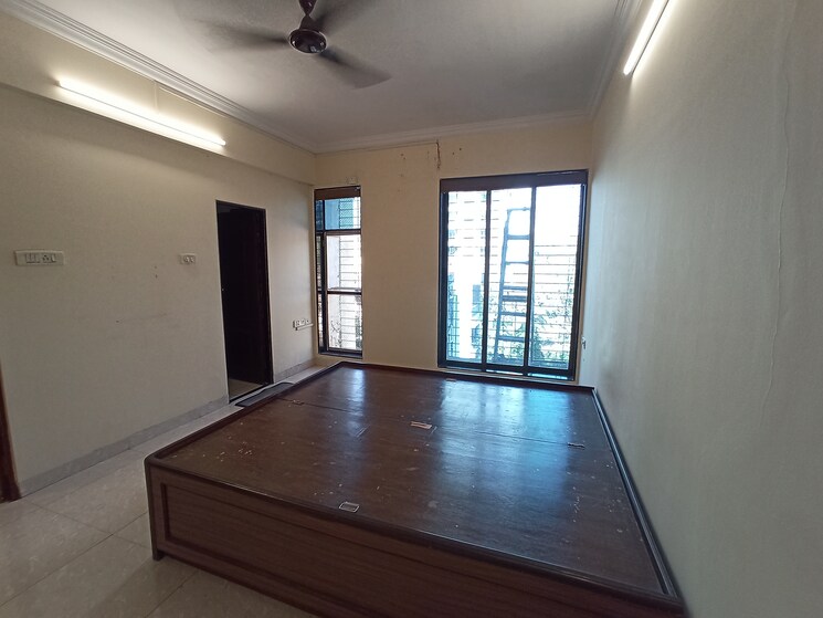 Room, kshitij-building 2 Bedroom 1000 Sq.Ft. Apartment In Chembur Mumbai 7181425