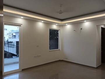 Master Bedroom in 5 BHK Builder Floor at Sector 21c – for Sale
