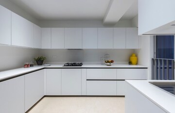 Kitchen in 6 BHK Apartment at Oberoi Realty Esquire, Goregaon East – for Sale