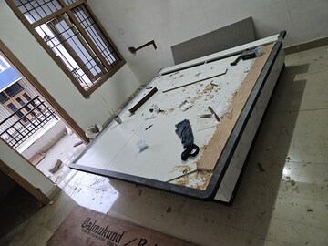 Furnished Amenities in 2 BHK Apartment at Panchsheel Wellington, Sain Vihar – for Sale