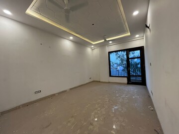 3 BHK Builder Floor For Sale in Chattarpur