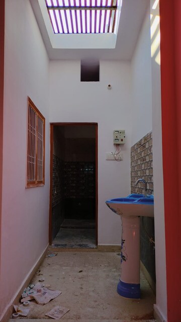 Furnished Amenities in 2 BHK Independent House at Wazirganj – for Sale