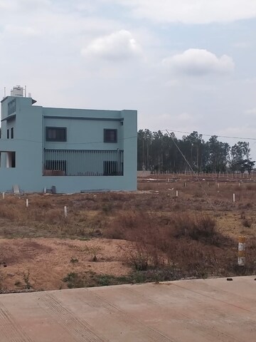  Plot – Exterior View View at Vidhan Sabha Marg - for Sale