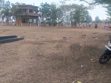 Plot Area in  Plot at Vidhan Sabha Marg – for Sale
