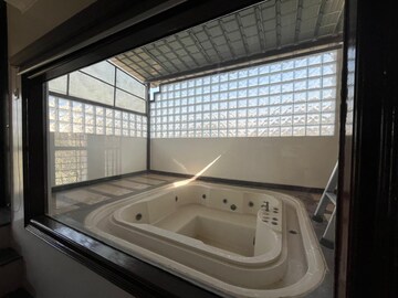 Bathroom in 3 BHK Apartment at DLF The Ultima, Sector 81 – for Sale
