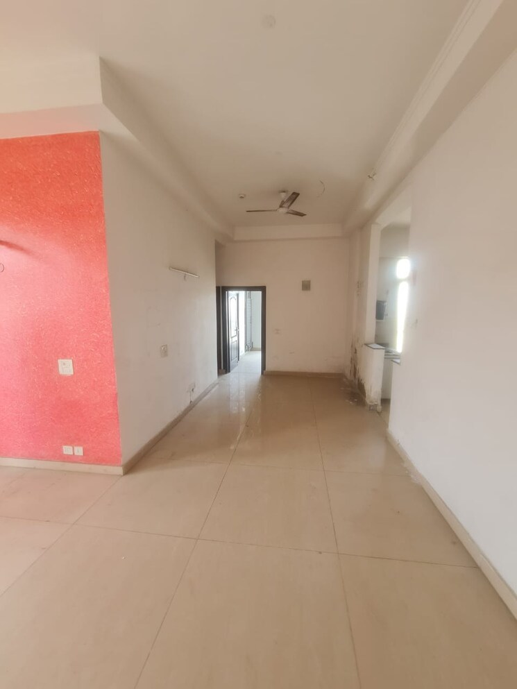 undefined, amrapali-platinum 3 Bedroom 1625 Sq.Ft. Apartment In Sector 119 Noida 7182831