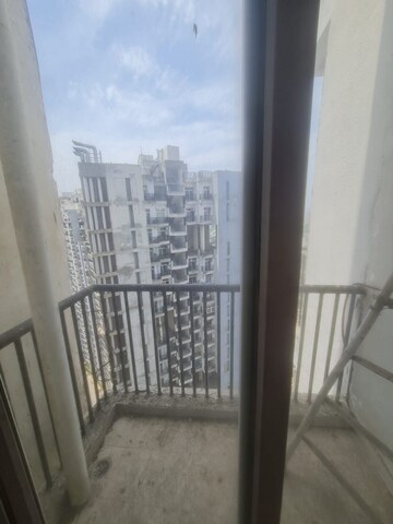 Balcony in 3 BHK Apartment at Amrapali Platinum, Sector 119 – for Sale
