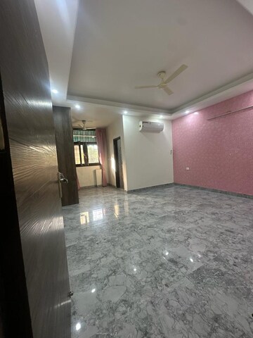 Room in 3 BHK Builder Floor at Chattarpur – for Sale