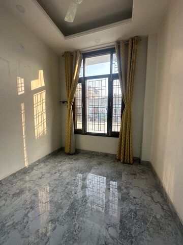 Room in 3 BHK Builder Floor at Chattarpur – for Sale