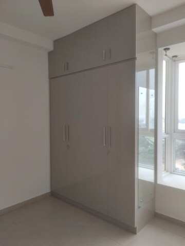 Room in 2 BHK Apartment at Bhartiya Nikoo Homes Phase 2, Thanisandra Main Road – for Sale