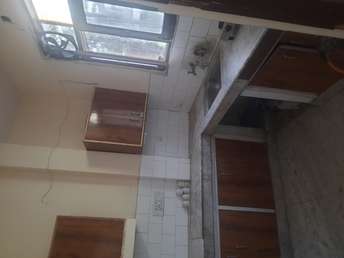 1.5 BHK Builder Floor For Rent in RWA Apartments Sector 31 Noida  7183406